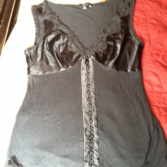 Black dressy tank - Picture 1 of 3